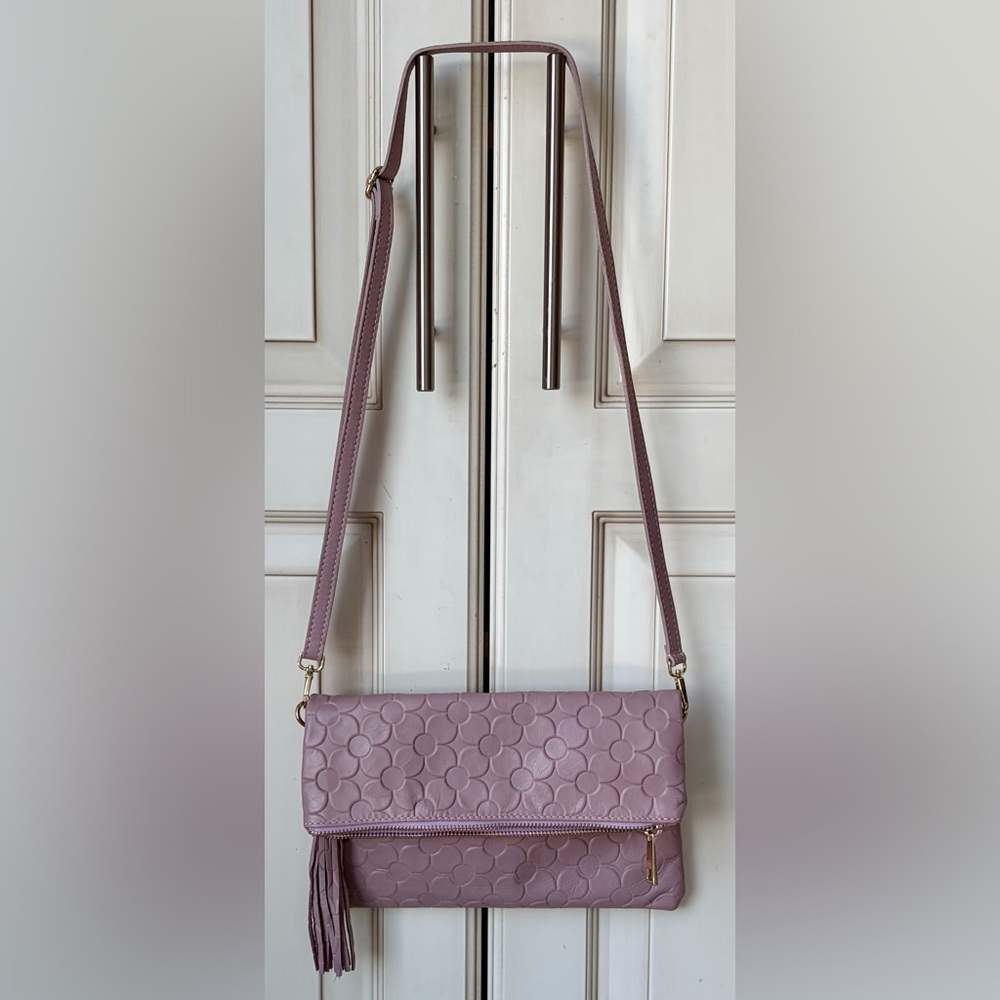 NWOT Laura Di Maggio Lilac/pink leather Crossbody Bag. Made in Italy.